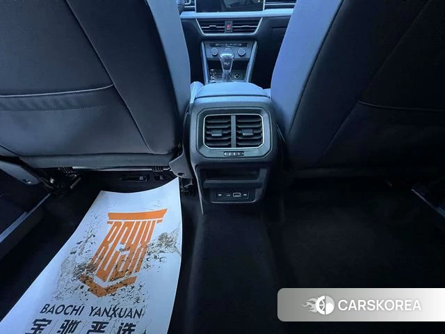 Volkswagen Tiguan L id 4264952 из Китая 16