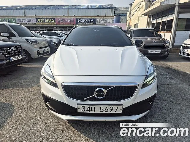 Volvo V40 Cross-Country id 2761549 из Кореи 7