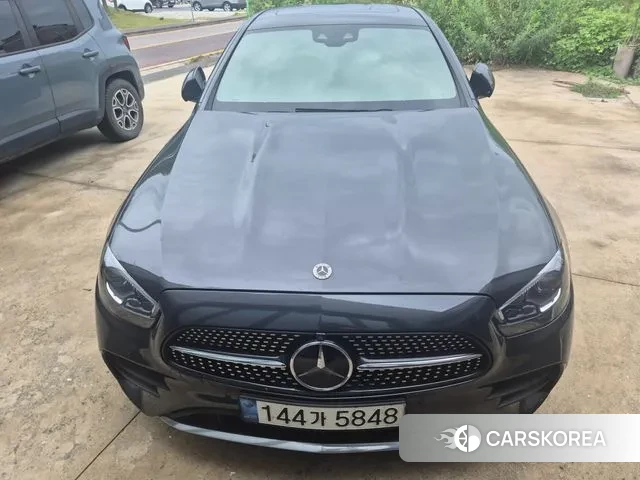 Mercedes-Benz E-Class W213 2022 Серый из Кореи, фото 3