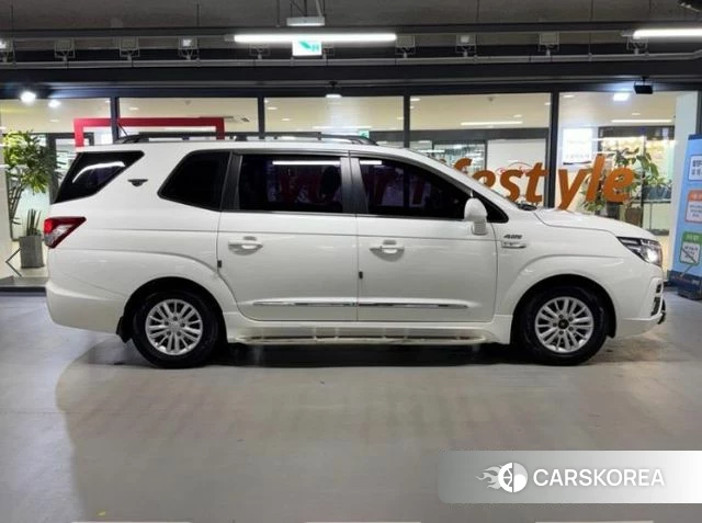 Ssangyong Korando Turismo id 4543712 из Кореи 13