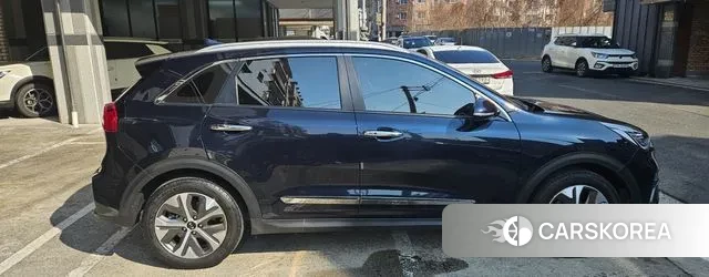 Kia Niro EV id 3765621 из Кореи 13