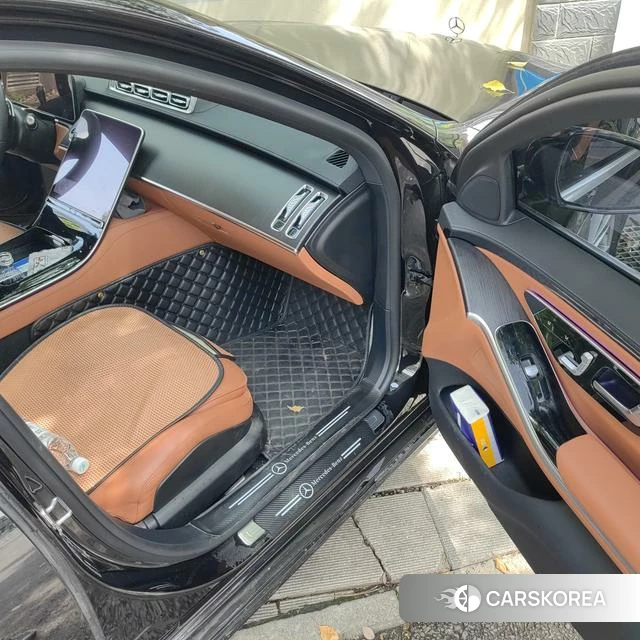 Mercedes-Benz S-class 2023 Черный из Китая, фото 3