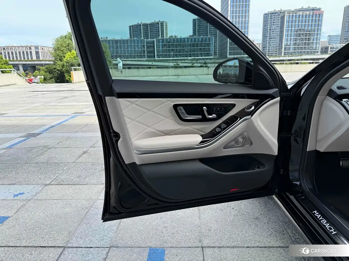 Mercedes-Benz Maybach S-Class id 4644393 из Китая 12