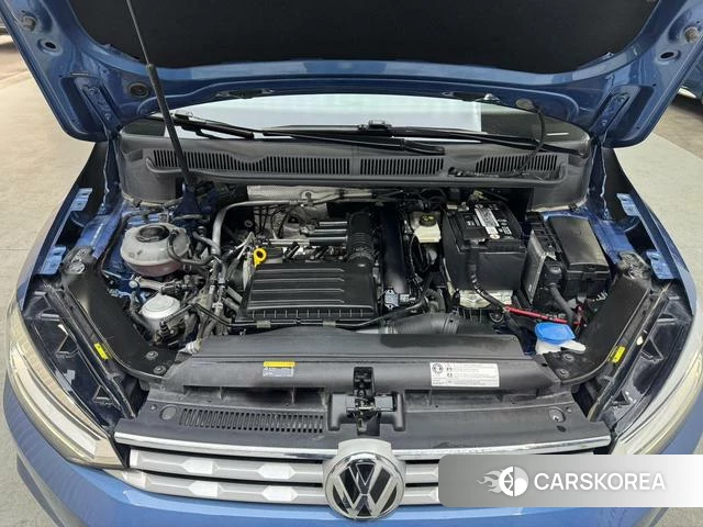 Volkswagen Touran L id 4263181 из Китая 19