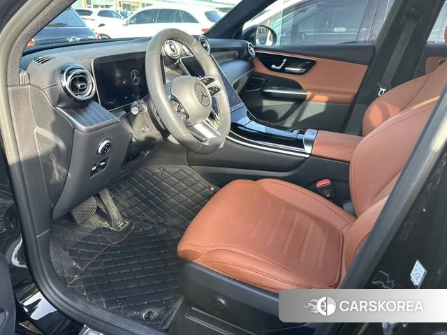 Mercedes-Benz GLC 2024 Черный из Китая, фото 4