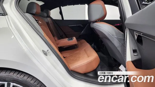 BMW 5 Series (G60) id 2538515 из Кореи 13