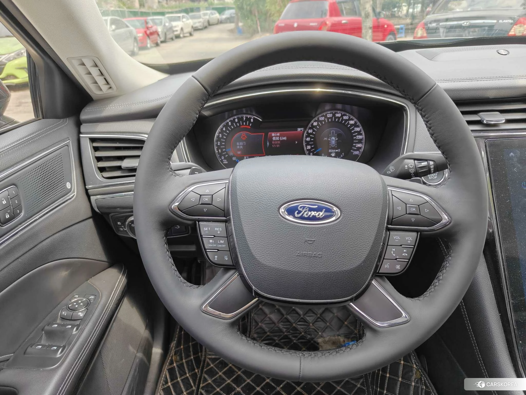Ford Taurus id 4453955 из Китая 10