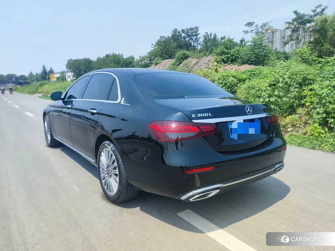 Mercedes-Benz E-class 2021 Черный из Китая, фото 3
