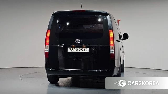 Hyundai Staria id 4517891 из Кореи 23