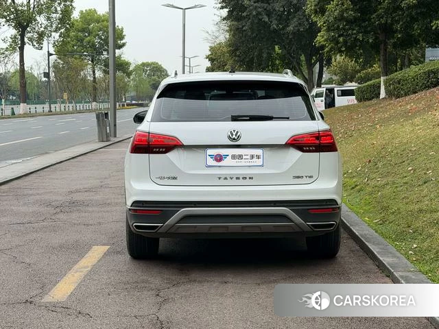 Volkswagen Tanyue 2022 Белый из Китая, фото 6