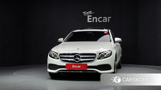Mercedes-Benz E-Class W213 id 4642799 из Кореи 23