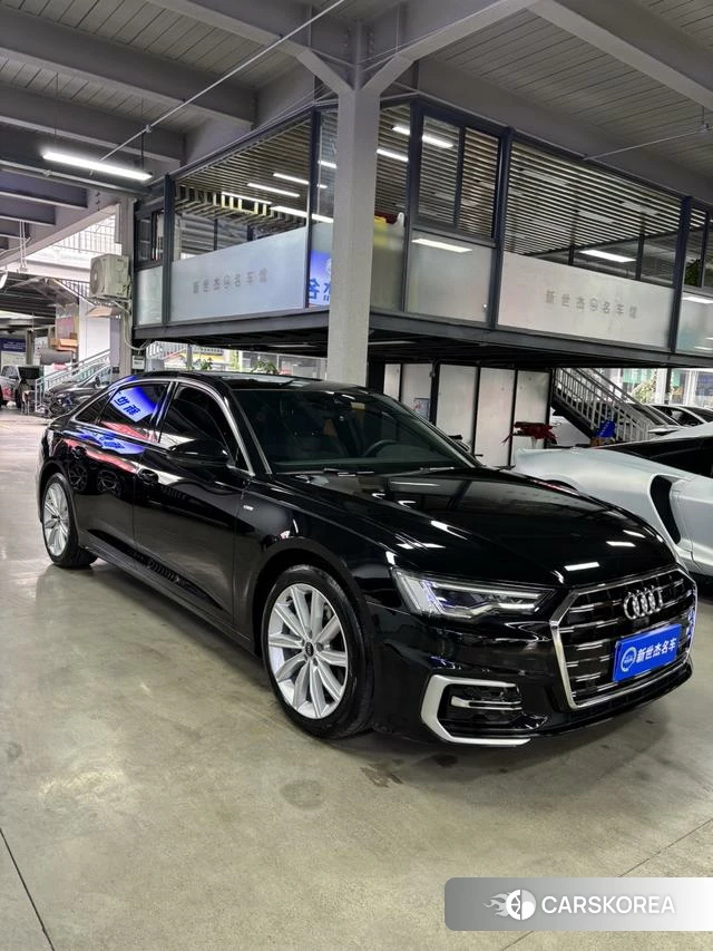 Audi A6L 2023 Черный из Китая, фото 3