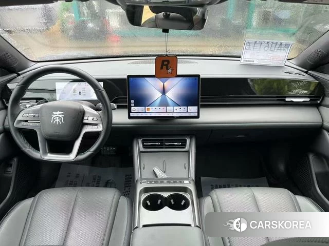 BYD Qin L EV 2025 Темно-серый из Китая, фото 3