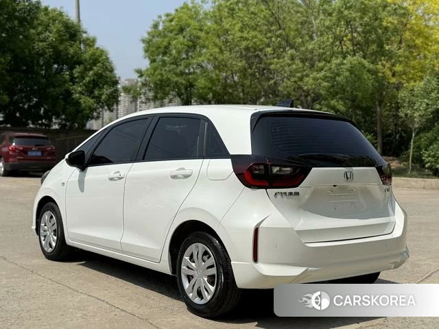 Honda Fit 2022 Белый из Китая, фото 3