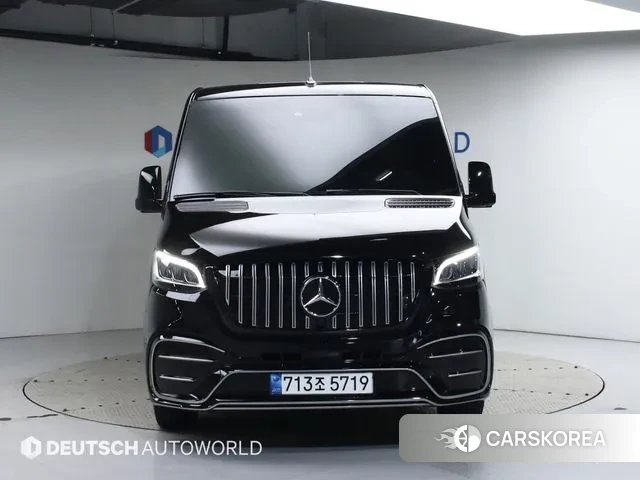 Mercedes-Benz Sprinter 2023 Черный из Кореи, фото 3