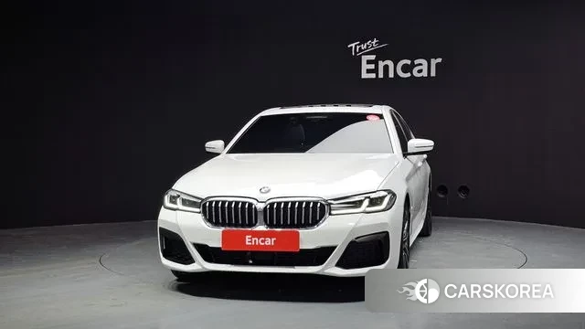 BMW 5 Series (G30) id 3664689 из Кореи 13