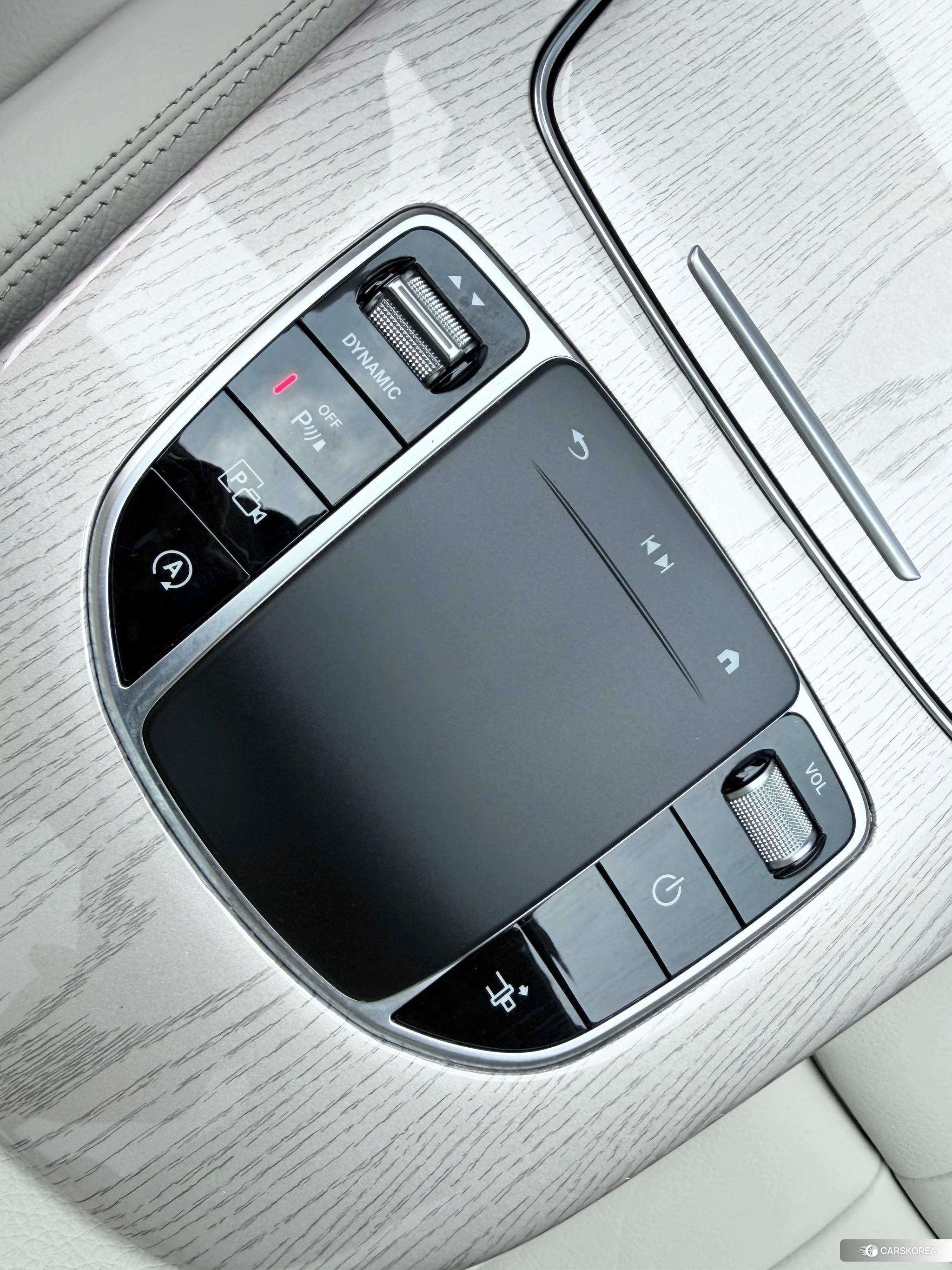 Mercedes-Benz E-class (imported) 2023 Белый из Китая, фото 3
