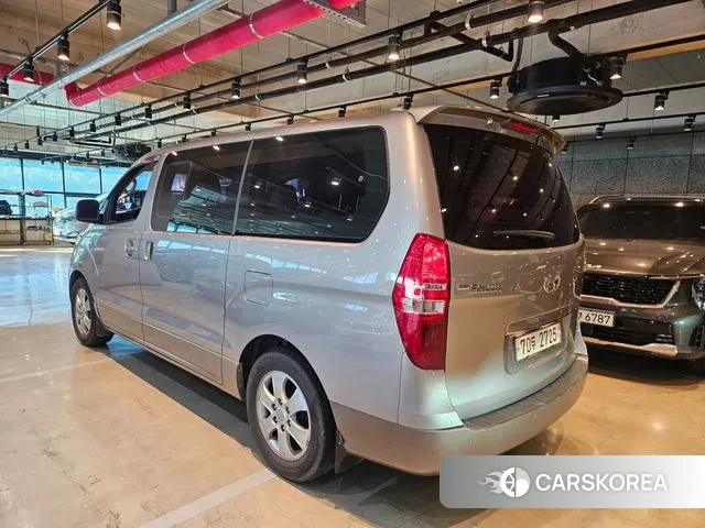 Hyundai The New Grand Starex 2018 Серебряный двухцветный из Кореи, фото 6