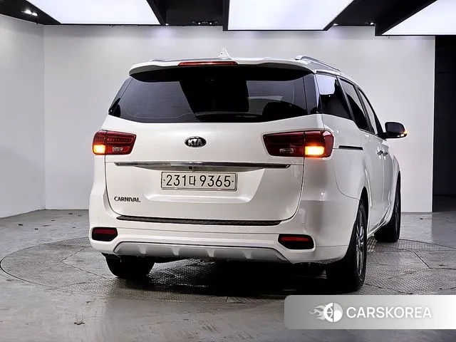 Kia The New Carnival id 3582890 из Кореи 13