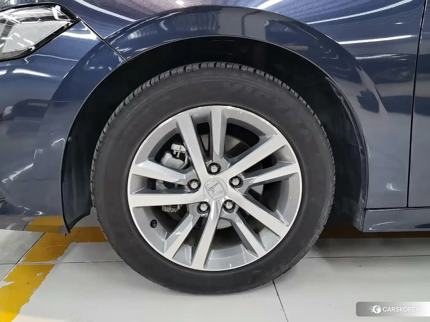 Honda Civic id 4622487 из Китая 11