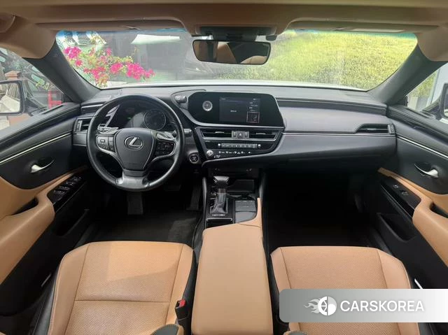 Lexus ES 2021 Белый из Китая, фото 5