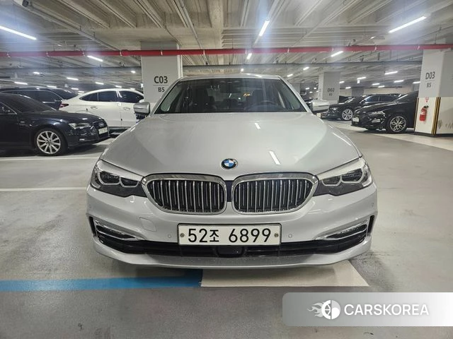BMW 5 Series (G30) id 4310849 из Кореи 13