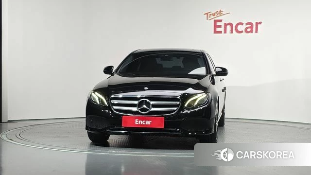 Mercedes-Benz E-Class W213 id 4225389 из Кореи 13