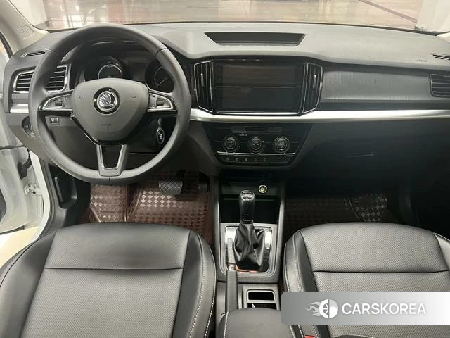 Skoda Komick 2023 Белый из Китая, фото 4