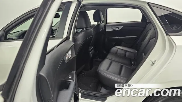 Kia The New K3 2nd generation id 2690385 из Кореи 13