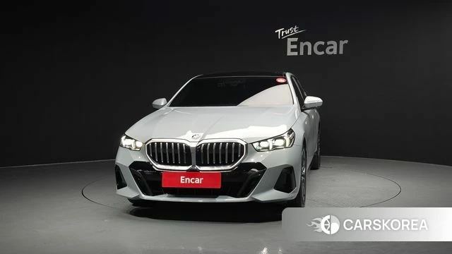 BMW 5 Series (G60) id 4442095 из Кореи 23