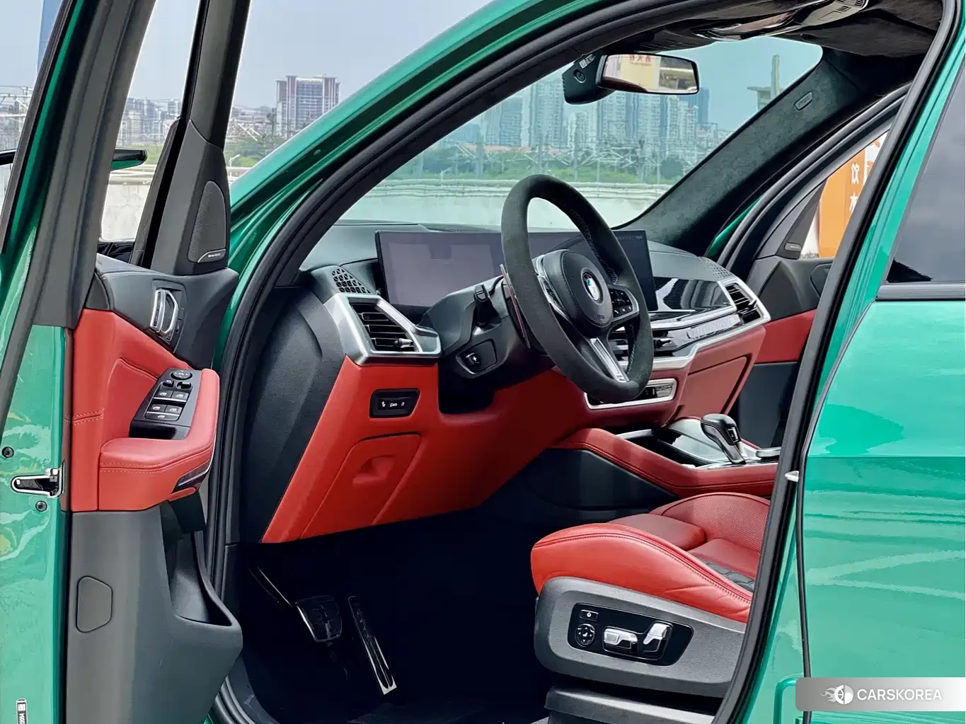 BMW X5 M id 4559685 из Китая 16