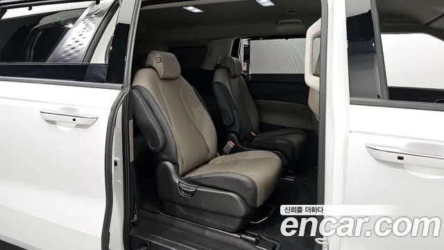 Kia The New Carnival 4th Generation id 2673450 из Кореи 13