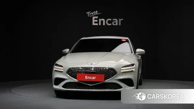 Genesis The New G70 id 3716333 из Кореи 13