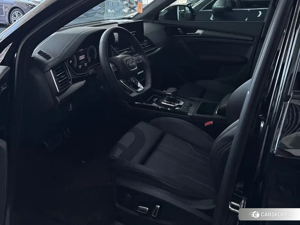 Audi Q5L id 4629598 из Китая 11