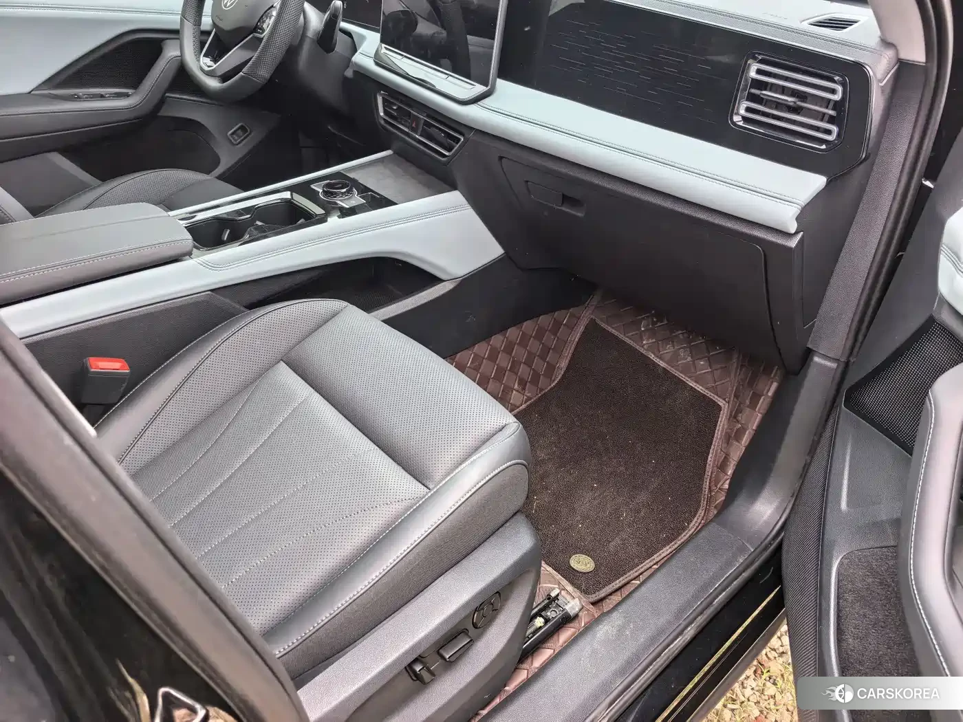 Volkswagen Tiguan L 2025 Черный из Китая, фото 3