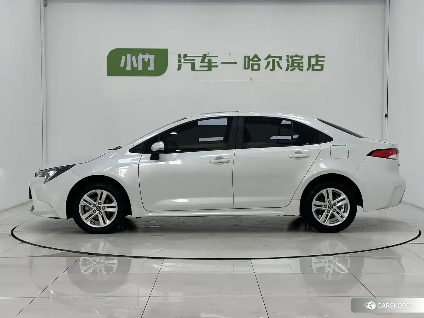 Toyota Levin id 4576318 из Китая 10