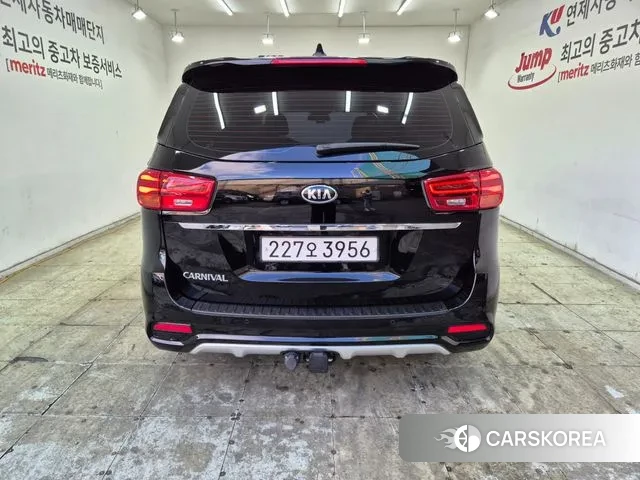 Kia The New Carnival id 3736883 из Кореи 13