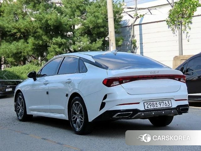 Kia K5 3rd generation 2023 Белый из Кореи, фото 3