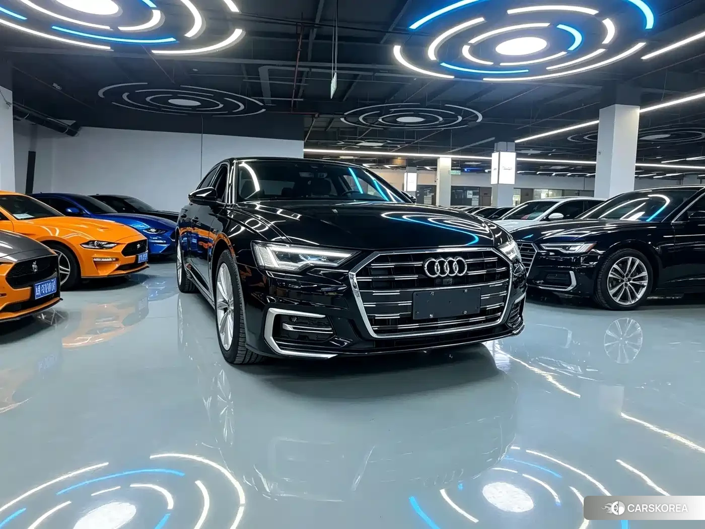Audi A6L id 4583927 из Китая 9
