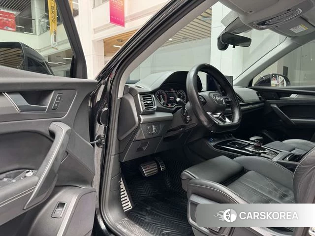 Audi Q5L id 4261317 из Китая 18