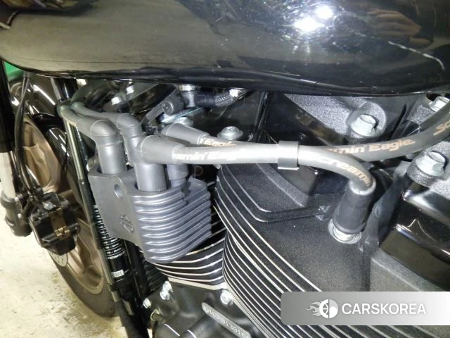 Engine photo