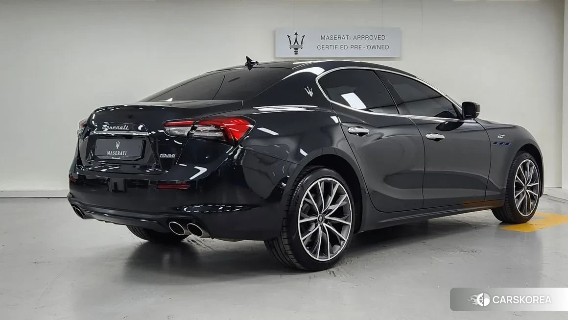Maserati Ghibli id 1997352 из Кореи 13