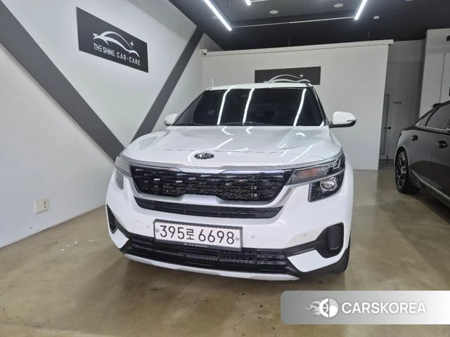 Kia Seltos 2021 Белый из Кореи, фото 6