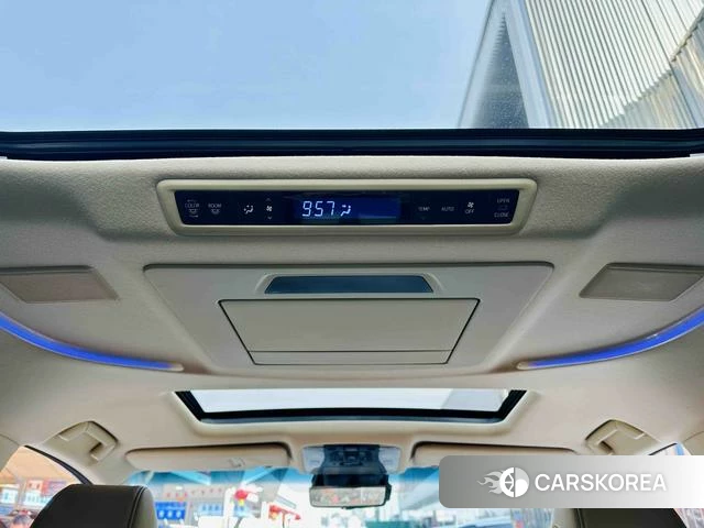 Toyota Wilfa id 4261117 из Китая 10