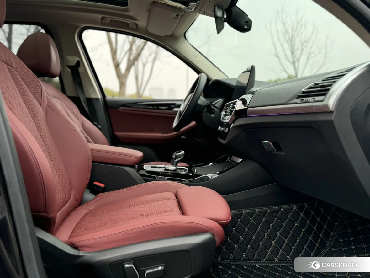 BMW X3 id 4498567 из Китая 16