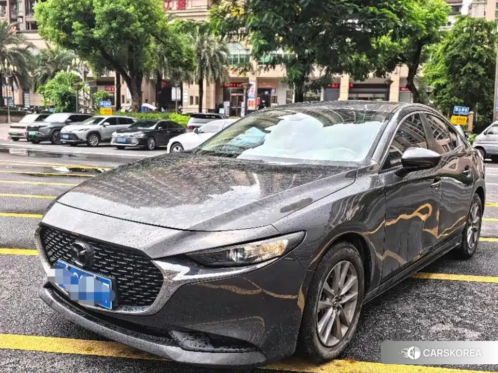 Mazda 3 2022 Silver/gray из Китая, фото 3