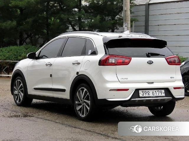Kia Niro id 4420603 из Кореи 13