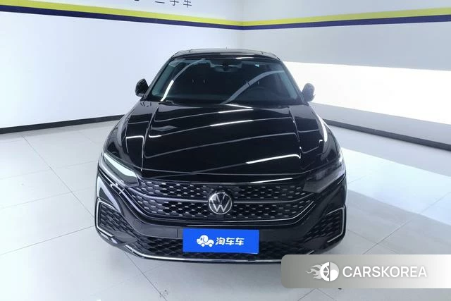 Volkswagen Passat id 4190445 из Китая 10