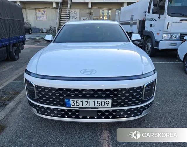 Hyundai Grandeur (GN7) id 3437517 из Кореи 13