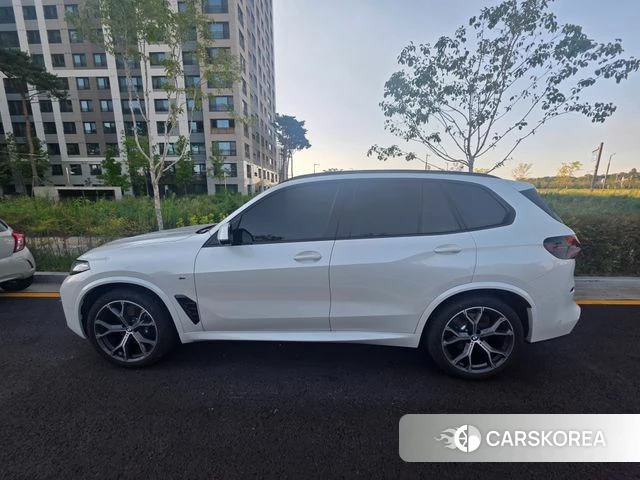 BMW X5 (G05) 2026 Белый из Кореи, фото 3